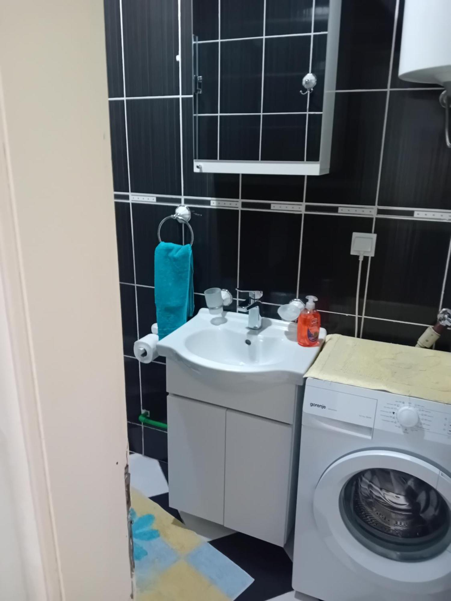 Apartman,,Siv,, Prijevor 부드바 외부 사진