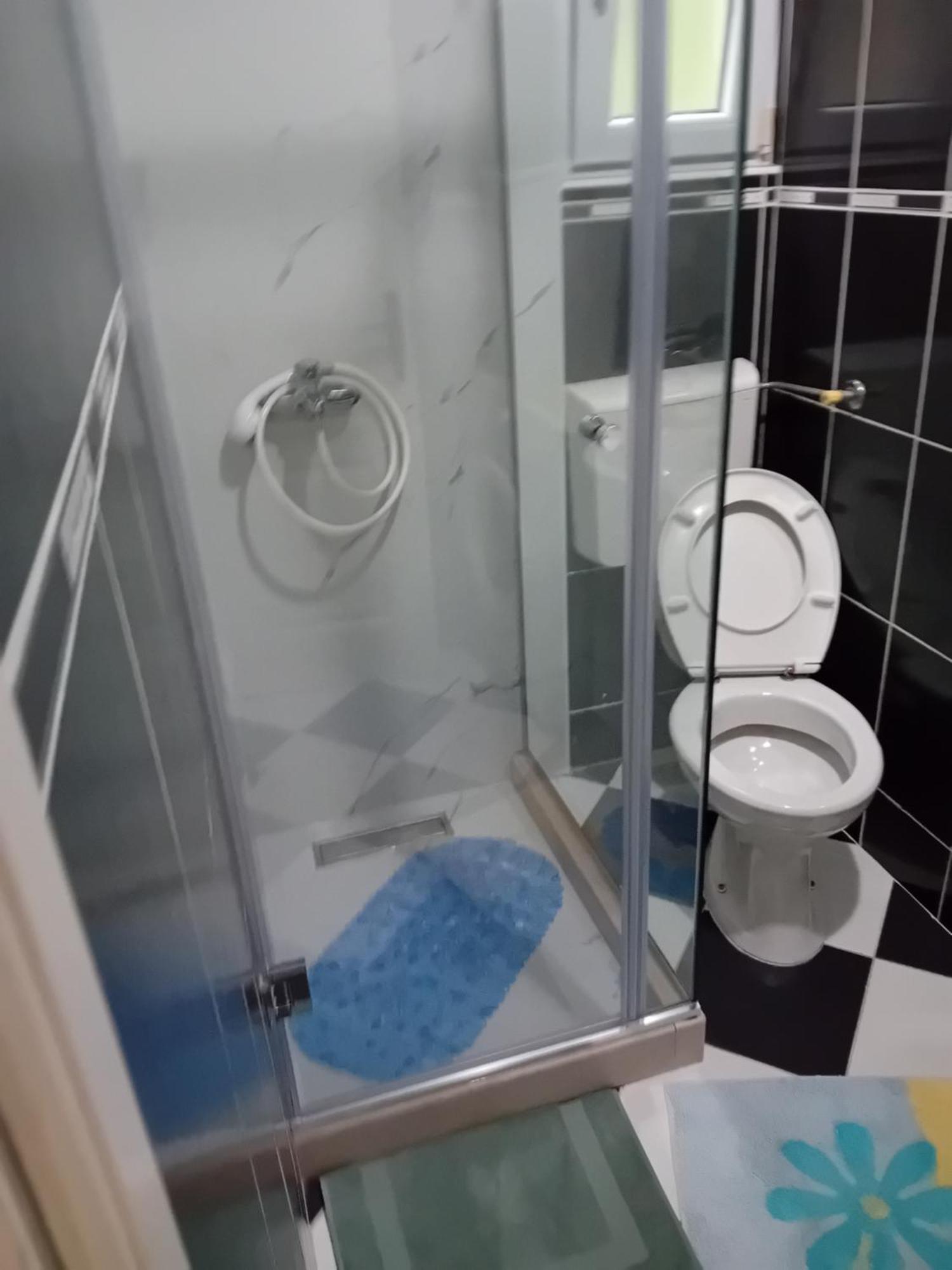 Apartman,,Siv,, Prijevor 부드바 외부 사진